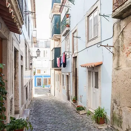 In Alfama With Patio *